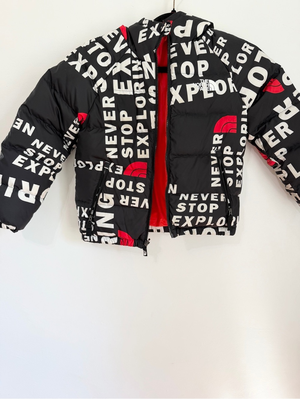 The North Face Boys REVERSIBLE Puffer Jacket, Boys Size small 7/8